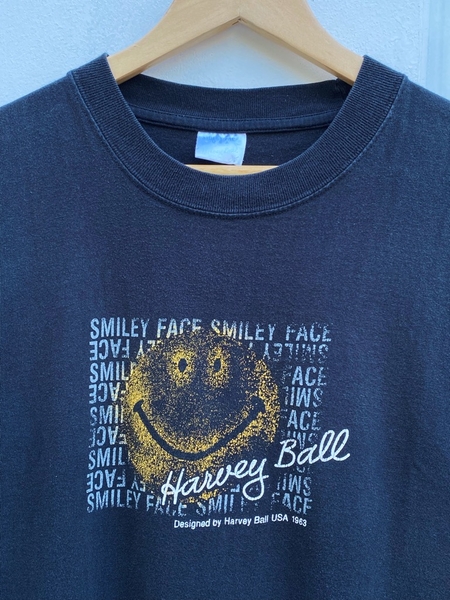 HARVEY BALL TEE