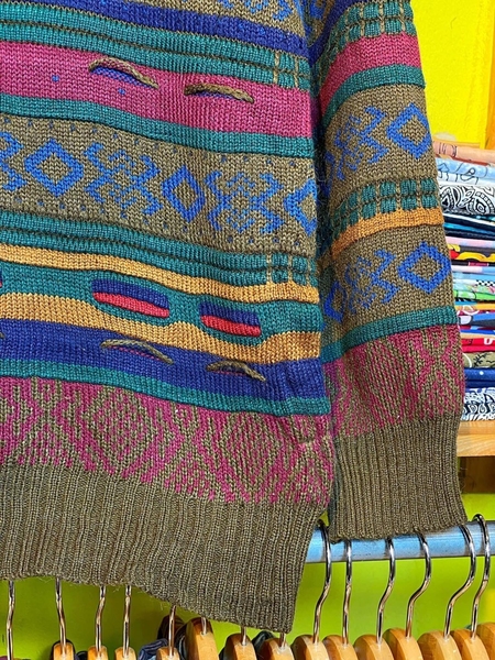 EARTH TEAM WOOL