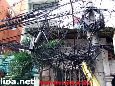 Điện không ổn định làm hỏng thiết bị điện