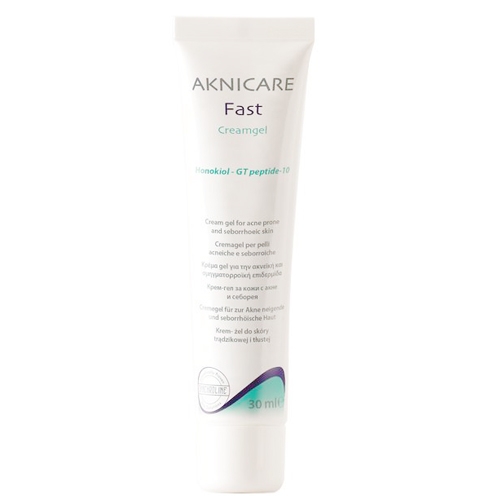 AKNICARE FAST CREAMGEL / KEM TRỊ MỤN KIỂM SOÁT DẦU