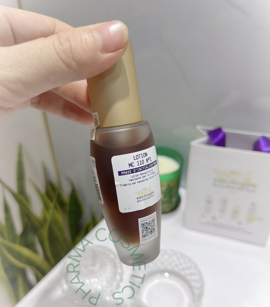 BIOLOGIQUE RECHERCHE LOTION MC 110 N°1 / KEM DƯỠNG PHỤC HỒI VÀ LÀM ĐẦY ĐẶN CHO DA MẶT 30ML