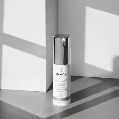 AGELESS TOTAL EYE LIFT CRÈME / KEM TRẺ HÓA VÀ LÀM MỜ NẾP NHĂN VÙNG MẮT
