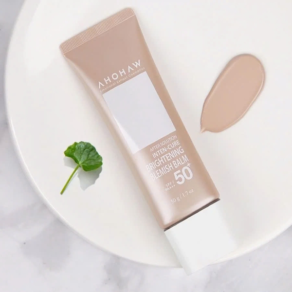 AHOHWA BRIGHTENING BALMISH BALM SPF 50+/ PA+++ / KEM NỀN CHE KHUYẾT ĐIỂM 3 IN 1 