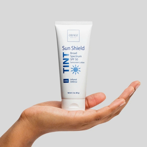​​​​​OBAGI SUN SHIELD™ TINT SPF 50 COOL: Kem Chống Nắng Vật Lý Lai Hóa Học – Bảo Vệ Đa Tầng & Hiệu Chỉnh Tông Da Lạnh