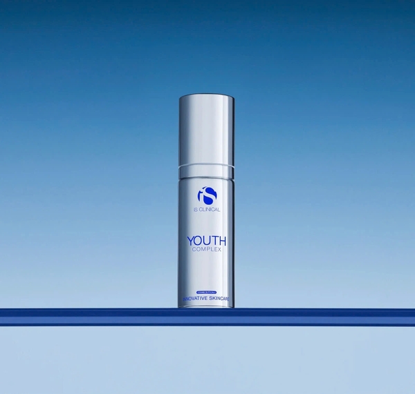 IS CLINICAL Youth Complex: Bước Đột Phá Trẻ Hóa Da, Xóa Nhăn & Săn Chắc Tức Thì