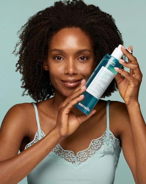 Sensilis Purify Essential Cleanser: Gel Rửa Mặt Làm Sạch Sâu, Kiểm Soát Dầu Nhờn Không Gây Khô Căng