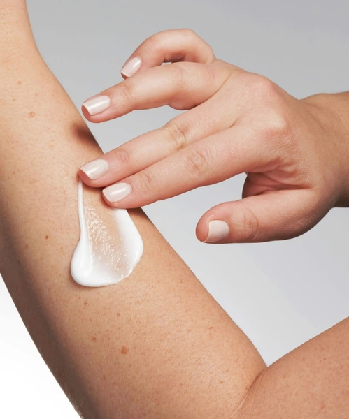 NEOSTRATA RESTORE Bionic Lotion – Sữa Dưỡng Cấp Ẩm Dịu Nhẹ, Thanh Lọc Tế Bào Chết Và Nuôi Dưỡng Làn Da Mịn Màng