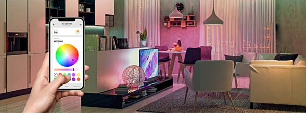 den-led-rgbww-thong-minh-16-trieu-mau
