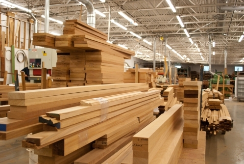 Quy trình sản xuất pallet gỗ cụ thể như thế nào?