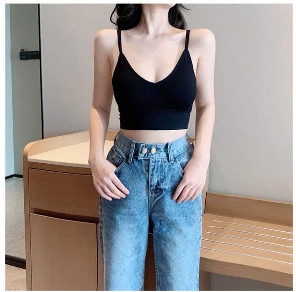 CON GÁI NGỰC LÉP, DỄ THƯƠNG MÀ