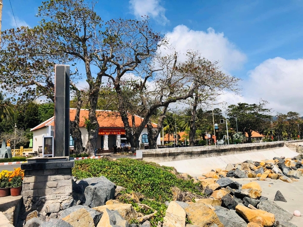 KHÁM PHÁ CÔN ĐẢO – NHA TRANG  6 NGÀY 5 ĐÊM