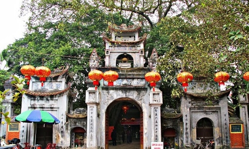 DU XUÂN ĐỀN MẪU – TÂN THANH – CHẦU NĂM 1 NGÀY