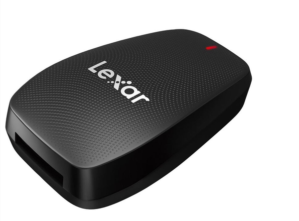 dau-doc-the-lexar-professional-cfexpress-type-b-usb-3-2-gen-2x2-lrw550u