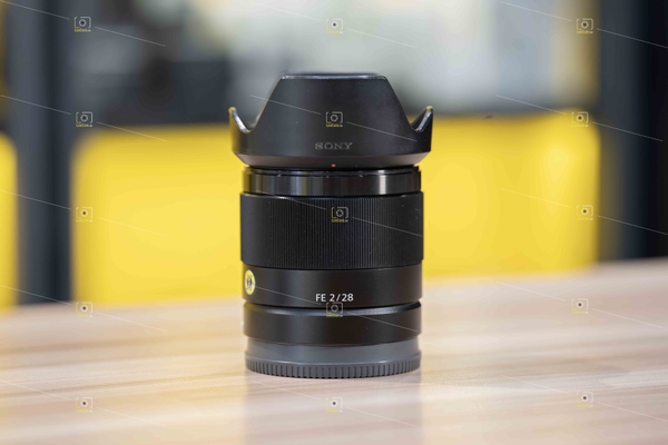 used-ong-kinh-sony-fe-28mm-f2