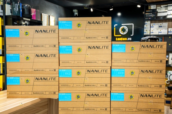 flash-sale-nanlite-fs-300b-led-bi-color-monolight