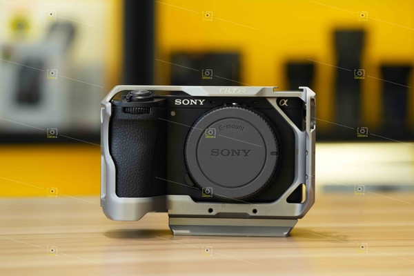 used-khung-tilta-sony-a6700-quat-tan-nhiet-cooling-system
