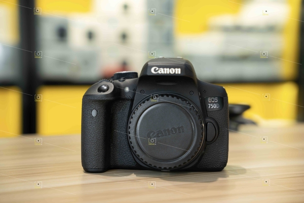 used-body-canon-750d