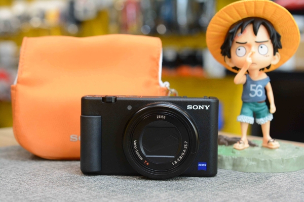 used-may-anh-sony-cyber-shot-compact-zv-1