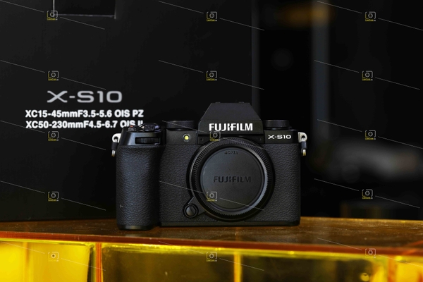 likenew-fullbox-body-fujifilm-x-s10