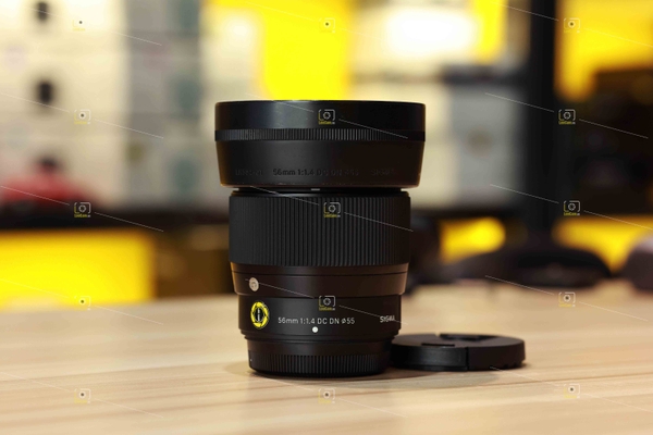 used-lens-sigma-56mm-f-1-4-dc-dn-for-fujifilm-x-mount