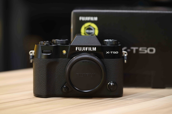 likenew-fullbox-body-may-anh-fujifilm-x-t50-black