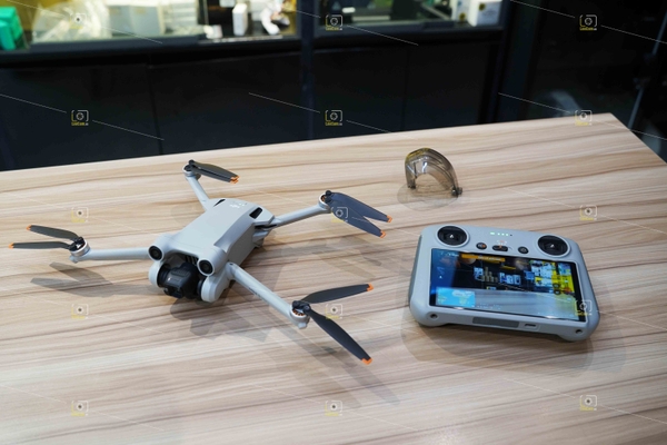 flycam-dji-mini-3-pro-rc-qsd