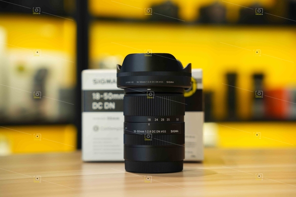 dep-fullbox-sigma-18-50mm-f-2-8-dc-dn-c-for-sony-e-mount