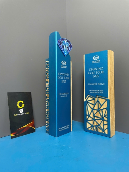 Cúp gỗ kim loại