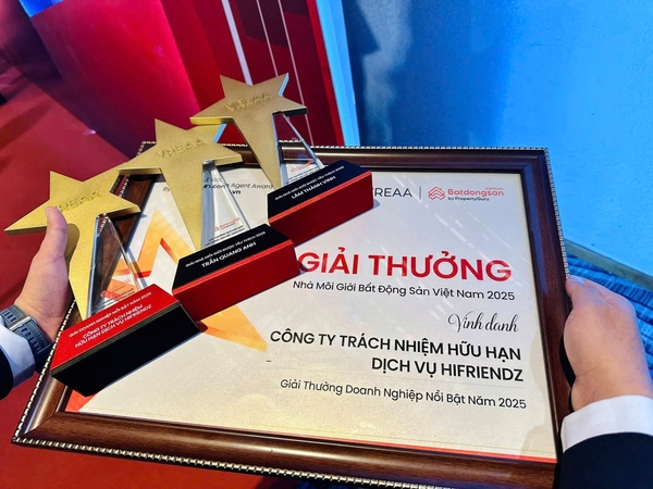 Cúp ngành bất động sản VREAA