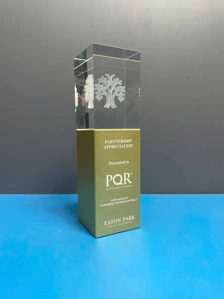 Bộ cúp pha lê, kim loại