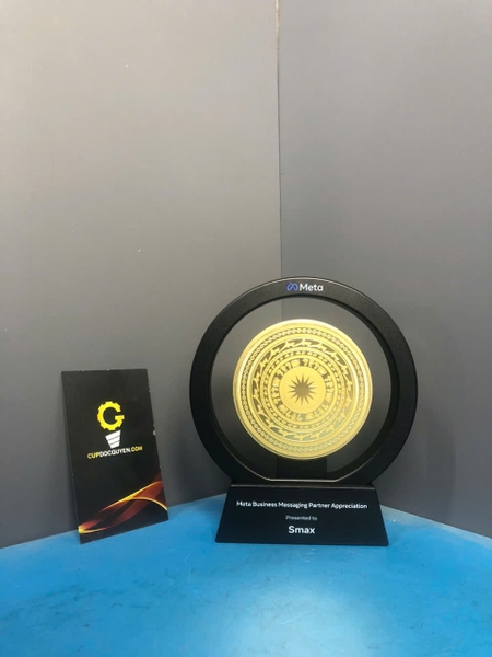 Cúp trống đồng Meta - đậm hồn cốt Việt