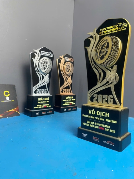 Cúp đua xe mới nhất 2026