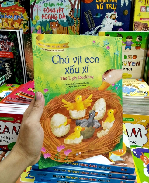 Truyện Song Ngữ Anh - Việt : Chú Vịt Con Xấu Xí