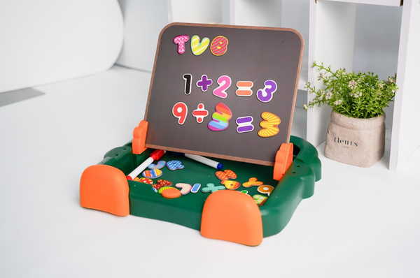 Bảng Viết Ghép Hình Từ Tính 2 Trong 1 ( Chữ Cái Và Số )