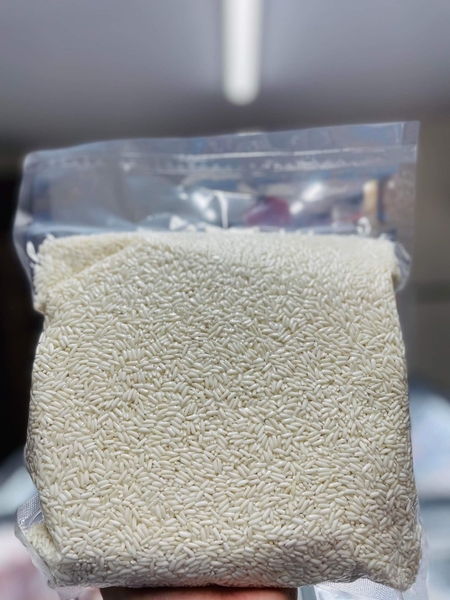Gạo Nếp Thái Ngon 1Kg - タイ産もち米
