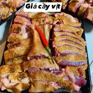 Vịt Giả Cầy Ngon Sét 1Kg (Gia vị ướp kèm đầy đủ) - ジャ.カイ/味付け家鴨