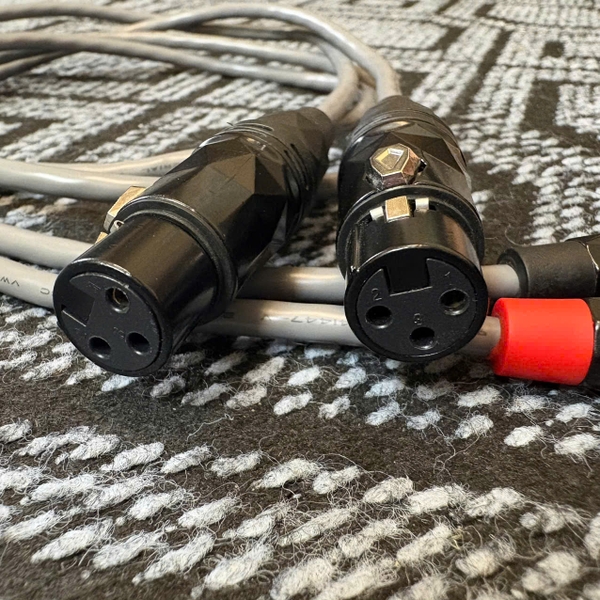 Cặp dây Canon cái ra 6 Ly Kim Cương – Hàng Bãi Nhật – Dài 1 Mét