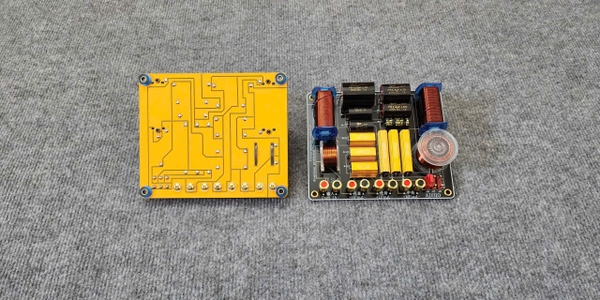 Mạch Phân Tần Loa 3 Đường Tiếng Cầu Nhúng Công Suất Lớn