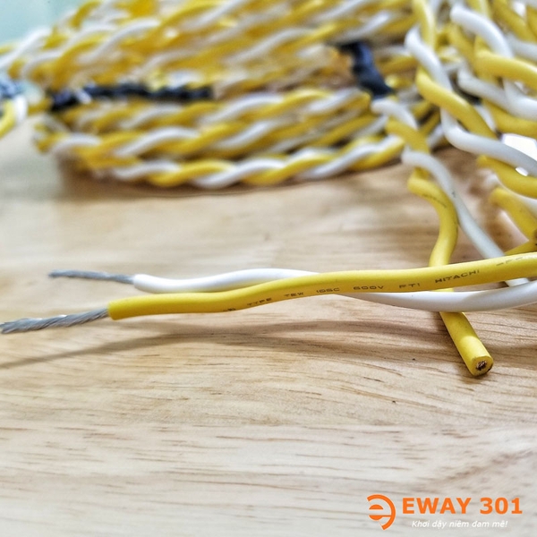 Bộ Dây Loa Hitachi Đồng Mạ Bạc Dài 2.5m