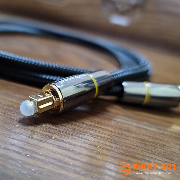 Dây quang AudioQuest dài 2m