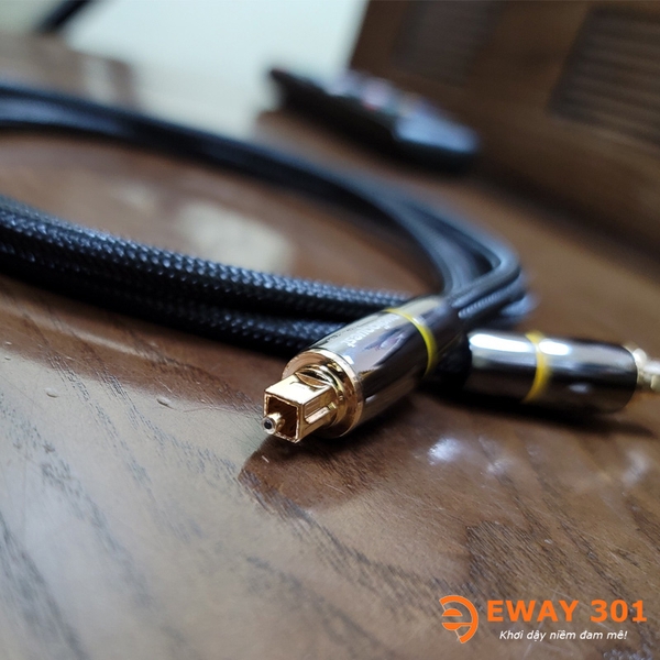 Dây quang AudioQuest dài 2m