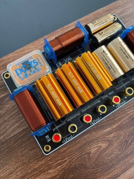 Cặp Mạch Phân Tần 3 Đường Tiếng EW-306 - Linh kiện Mạch Loa Cao Cấp