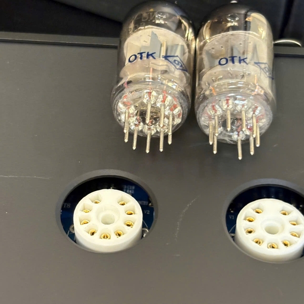 SUCA AUDIO TUBE-T8 | Preamp Equalizer – Bộ tiền khuếch đại