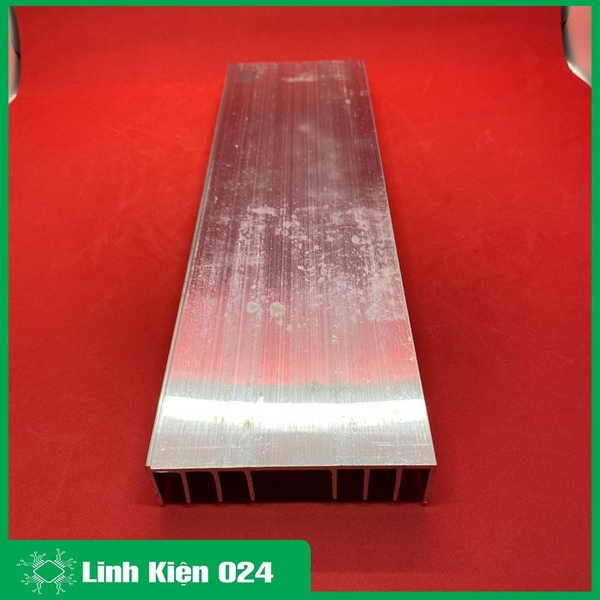Tản Nhiệt Nhôm 8 Cánh 30x8.8x2.3cm