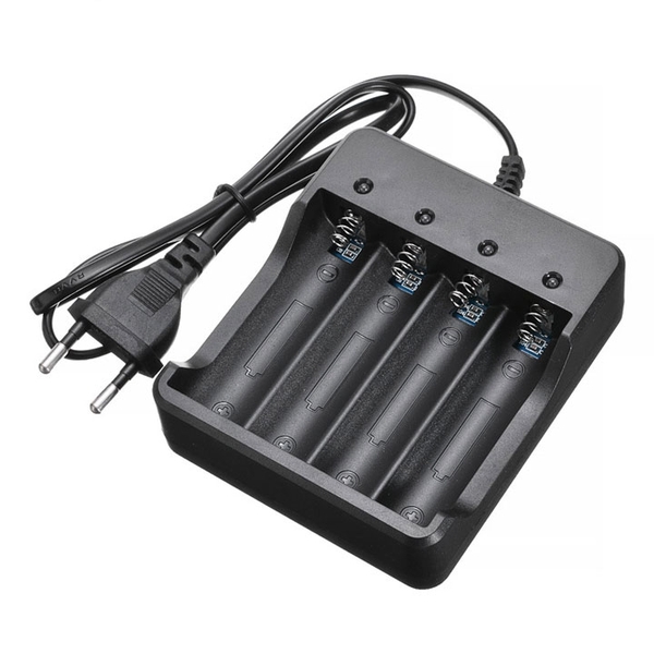 Bộ Sạc Pin Đa Năng 18650 4 Pin ( Có Bảo Vệ )