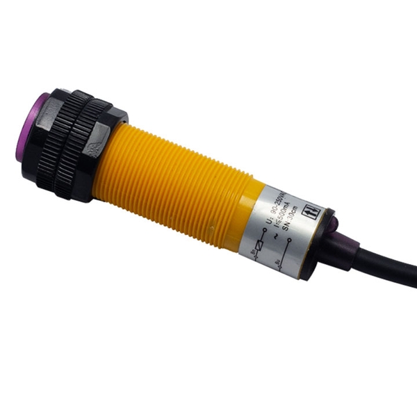 Cảm Biến Khoảng Cách 30cm E3F-DS30Y2 220VAC Thường Đóng (K3I14)