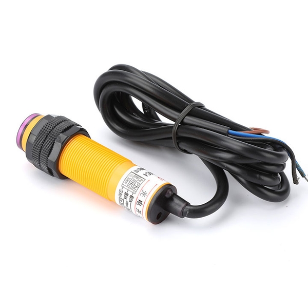 Cảm Biến Khoảng Cách 30CM E3F-DS30Y1 220VAC (K3I13)