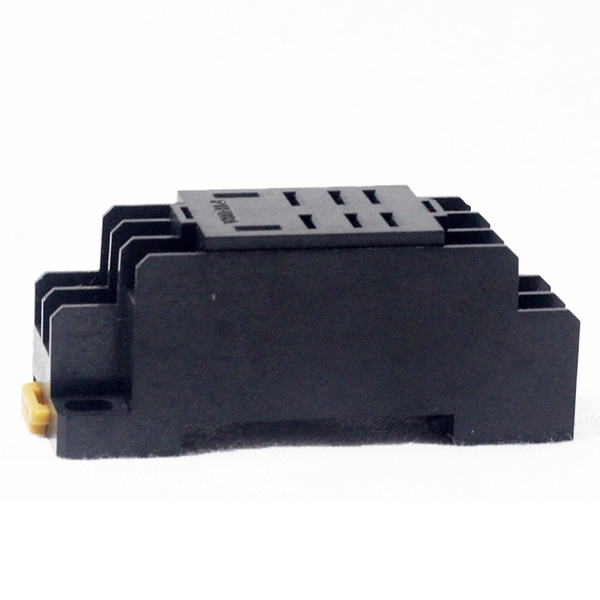 Đế Relay Omron 8P PTF-8A
