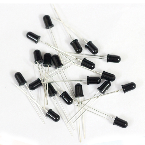 Bộ 20 Led Thu Hồng Ngoại Ø5mm ( Đen )
