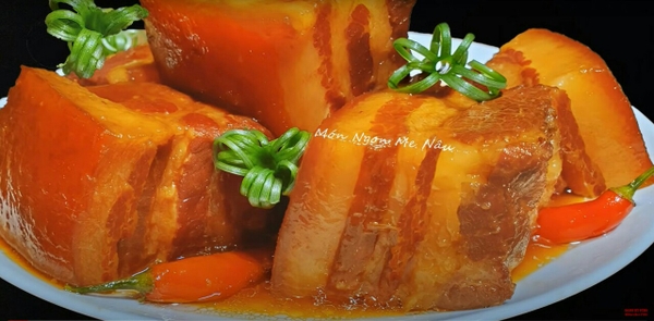 2 Cách nấu thịt lợn hầm thơm ngon như thịt hộp dành cho người bận rộn